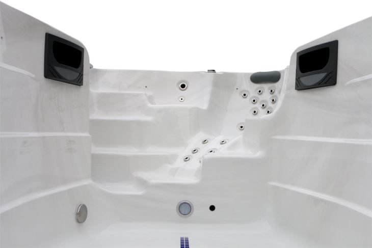 5D30 SWIM SPA